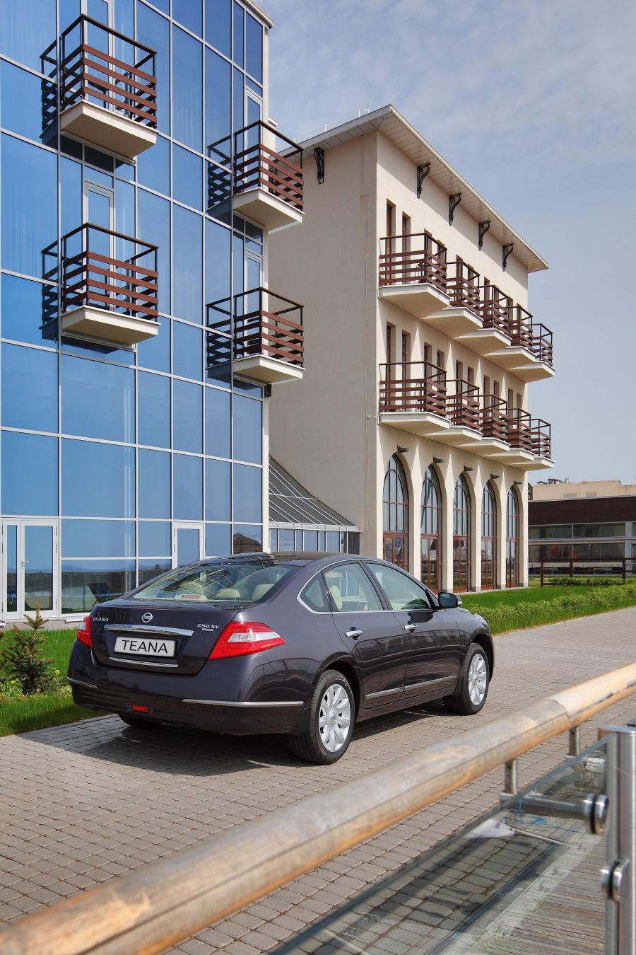  Nissan Teana 4x4 2010 года  (фото 63 из 70)